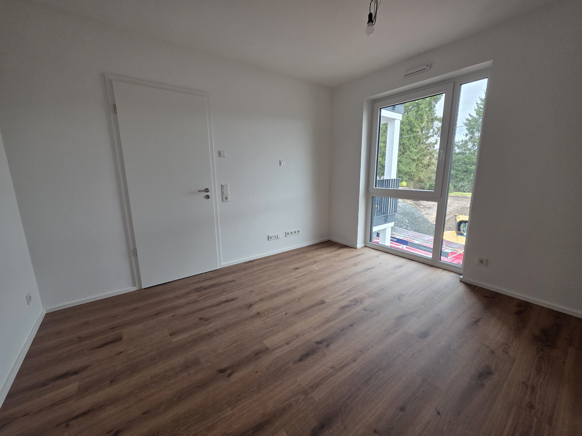 Moderne 2-ZKB mit Balkon, hochwertiger Ausstattung und lichtdurchflutetem Wohnambiente. – St. Wendel – Vorschaubild 5