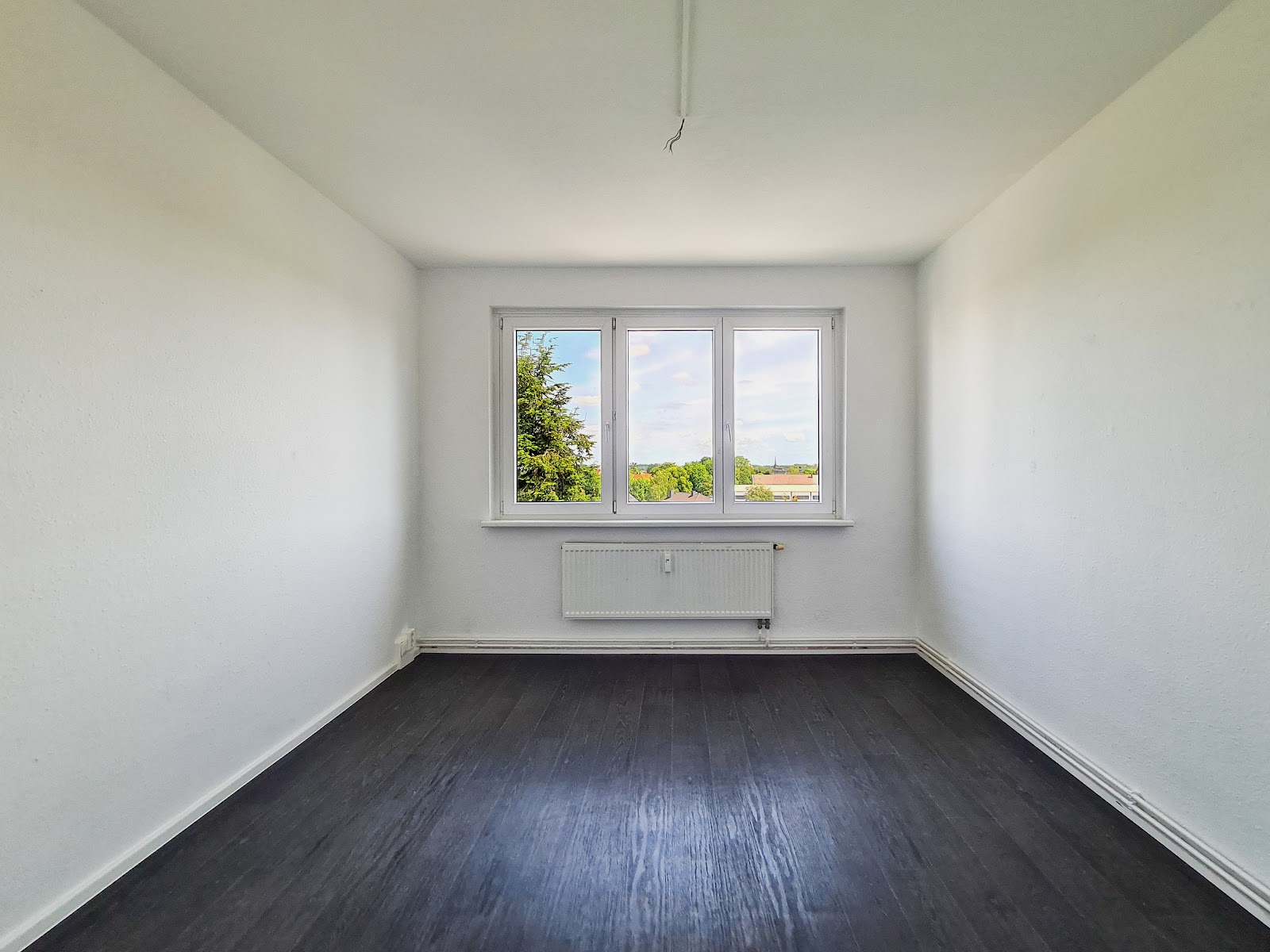 Helle 4 Zimmerwohnung mit großem Balkon und Ausblick – Freiberg – Vorschaubild 6