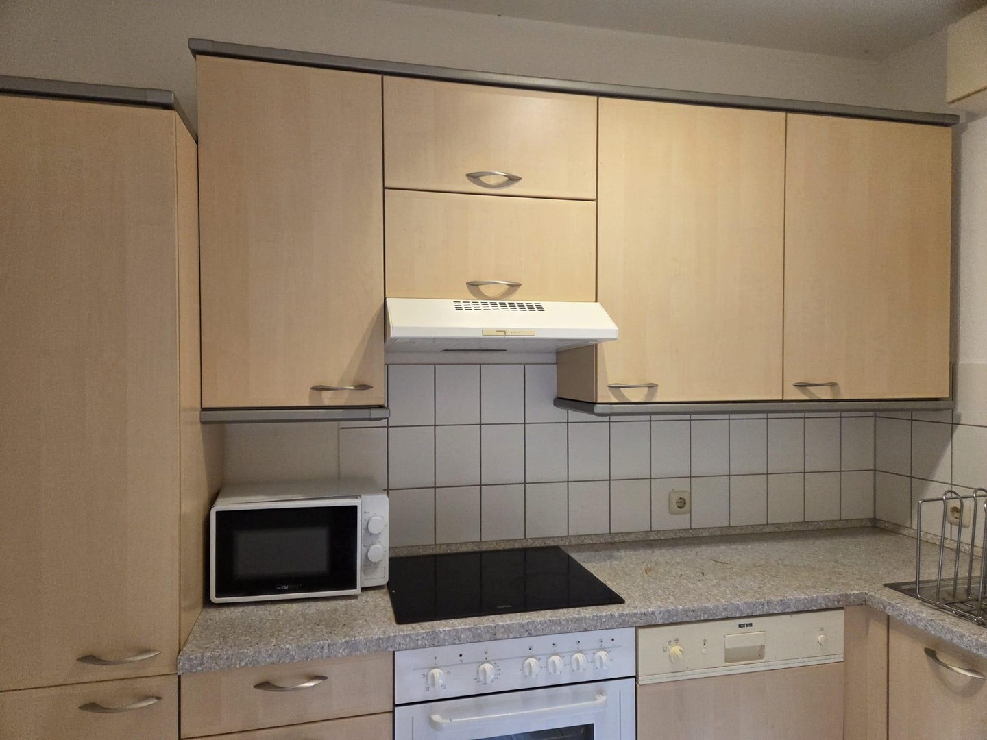 helle 3 Zimmerwohnung mit großem Balkon Verkauf oder Vermietung – Chemnitz – Vorschaubild 28