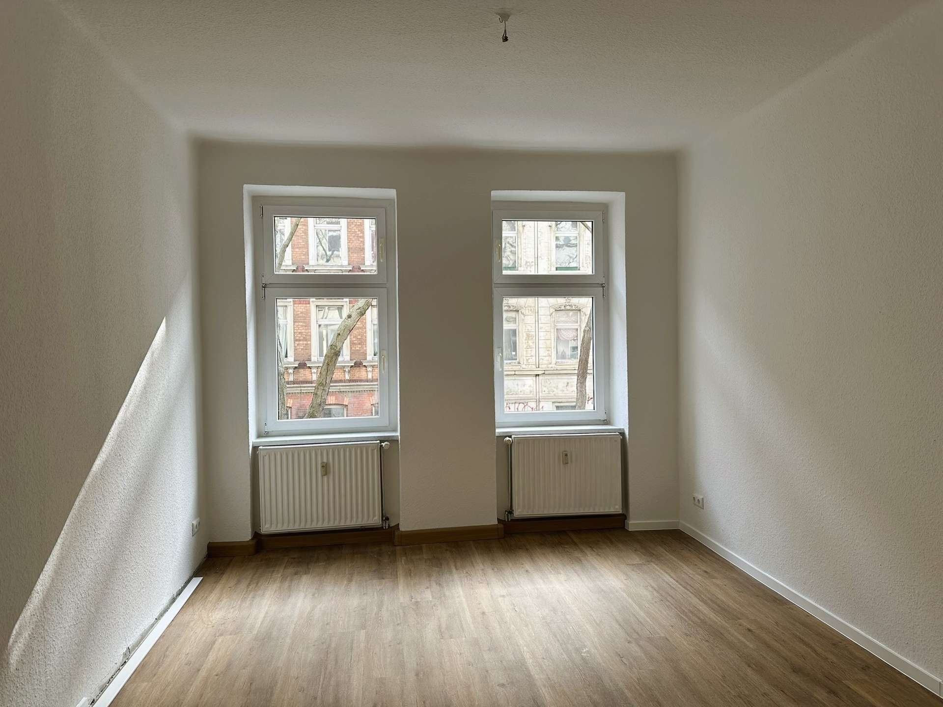 EIN NEUES ZUHAUSE: Für Sie oder Ihr Kapital! Bezugsfertige 3-Zi-KB in zentraler Lage – Leipzig – Vorschaubild 10