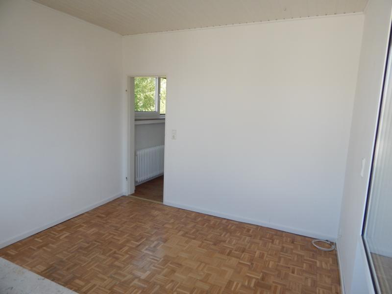 Frisch renovierte 3-Zimmer-Wohnung mit Balkon, Loggia & saniertem Bad im gepflegten Zweifamilienhaus – Trier – Vorschaubild 19