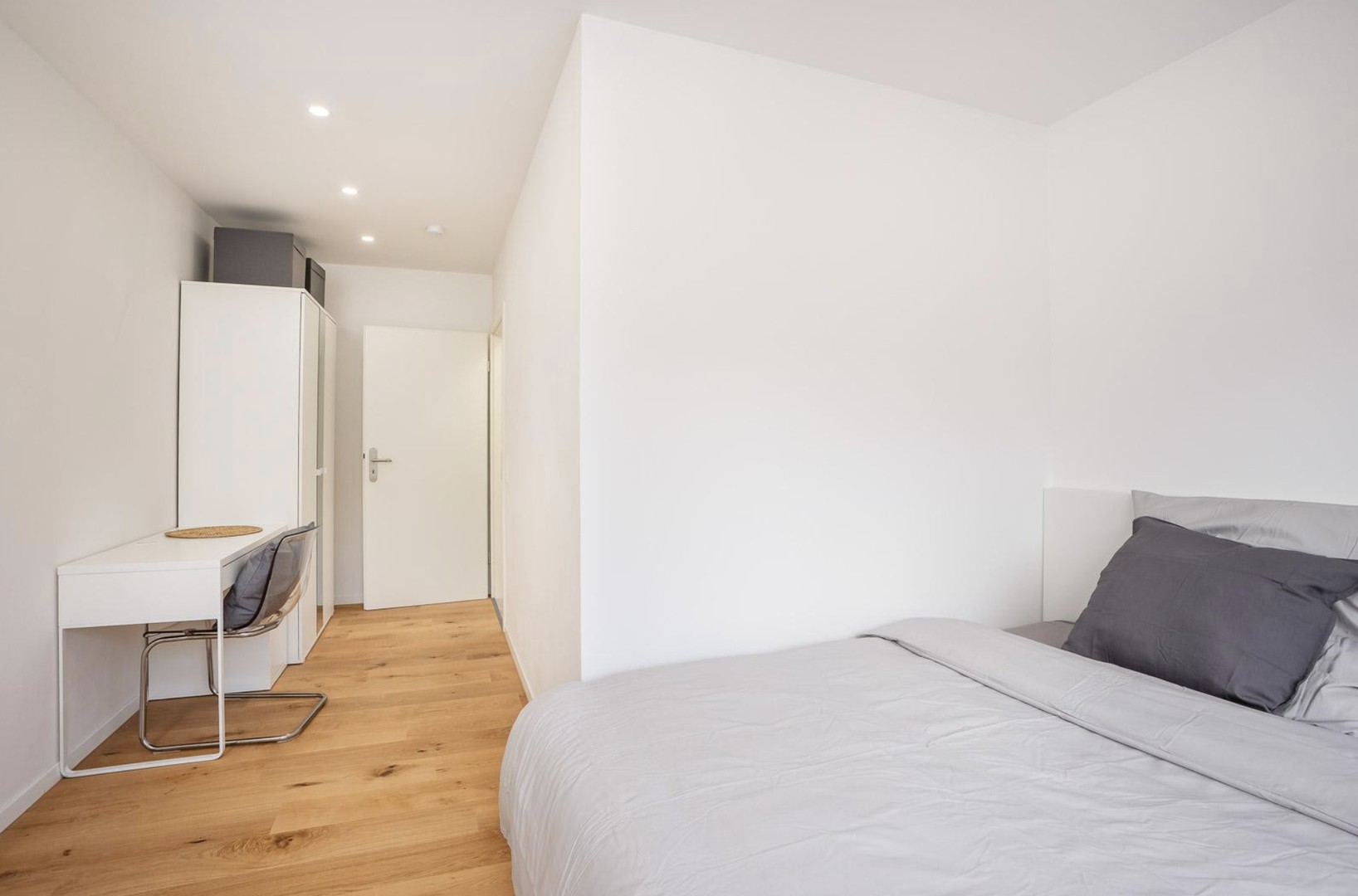 Frisch renovierte, vermietete Wohnung in Köln – Köln – Vorschaubild 2