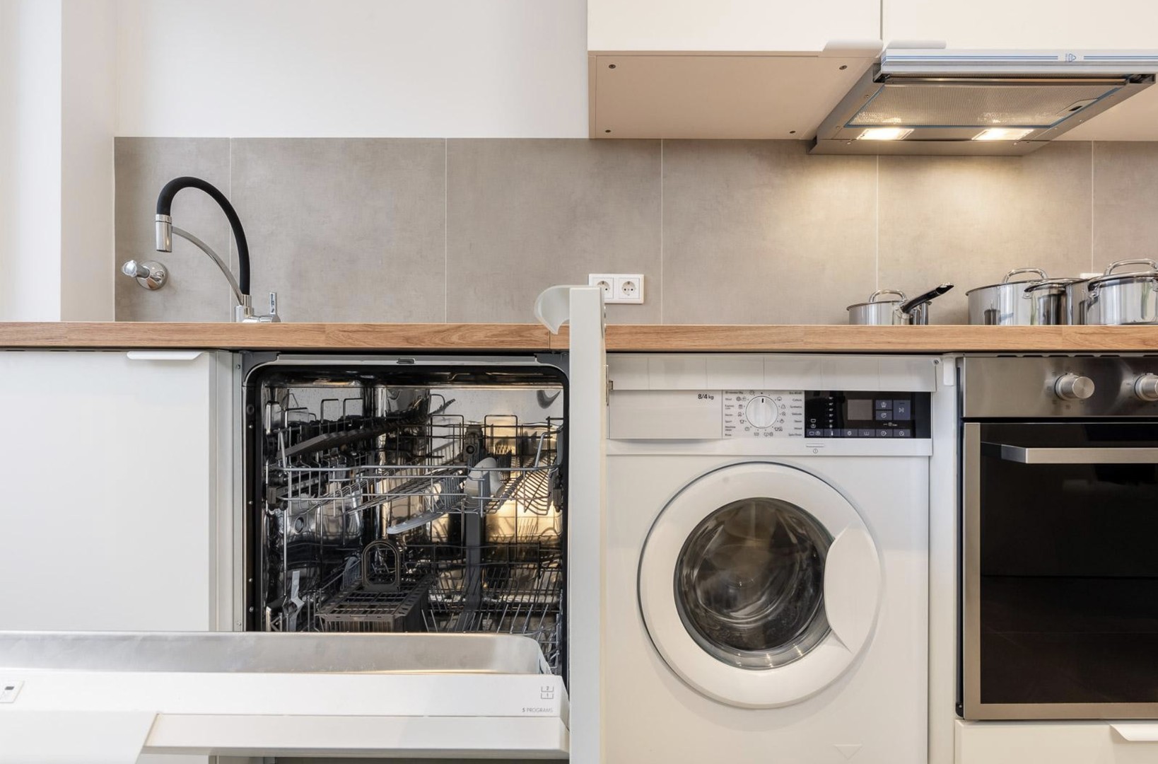 Frisch renovierte, vermietete Wohnung in Köln – Köln – Vorschaubild 4