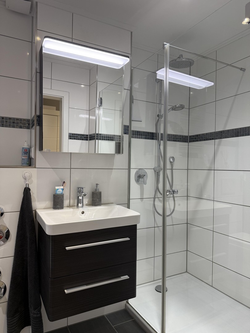 Arbergen | 4-Zimmer Wohnung | Kernsaniert 2019 | Garage | Südbalkon mit Grünblick – Bremen-Arbergen – Vorschaubild 12