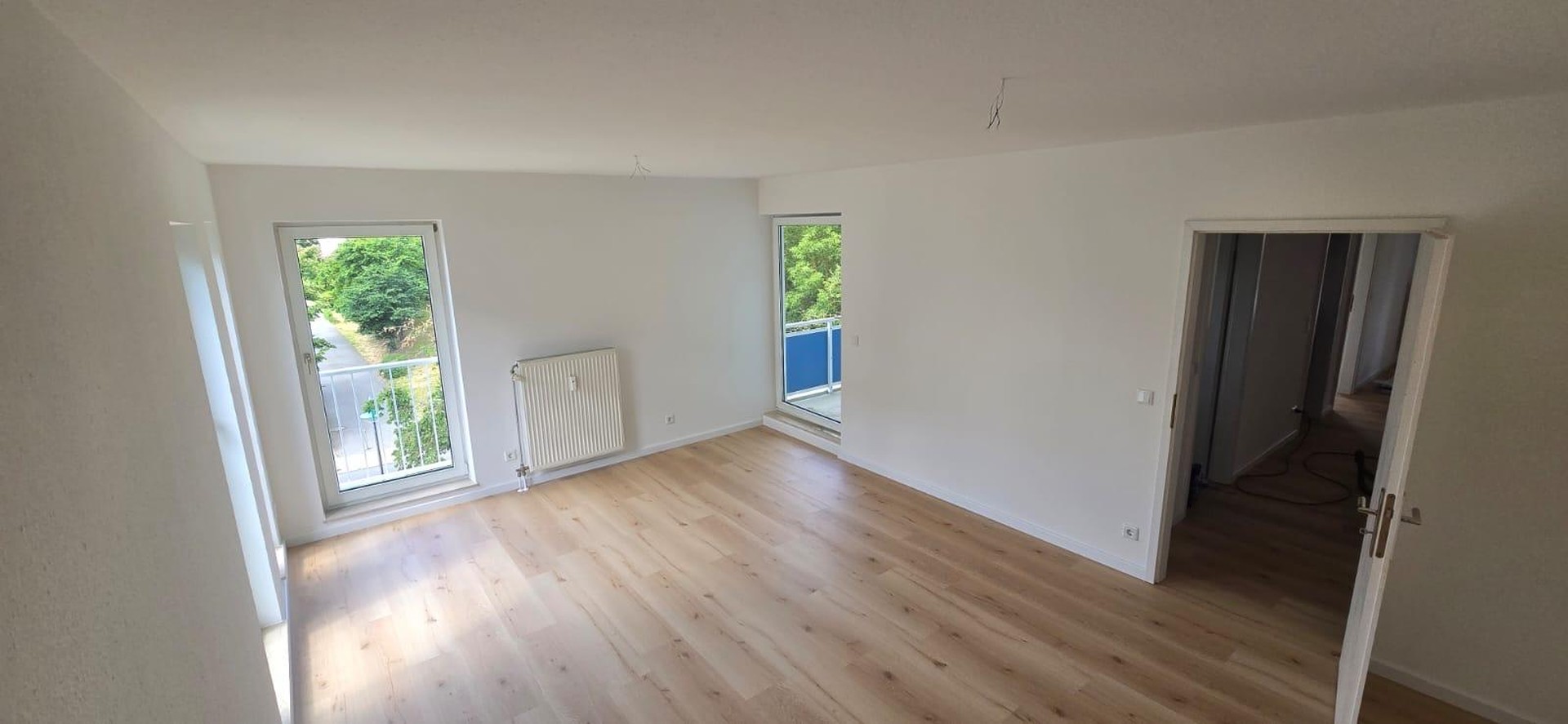 zwei Zimmer Wohnung in Bernau bei Berlin mit Balkon & Tiefgarage frisch renoviert – Bernau bei Berlin – Vorschaubild 4