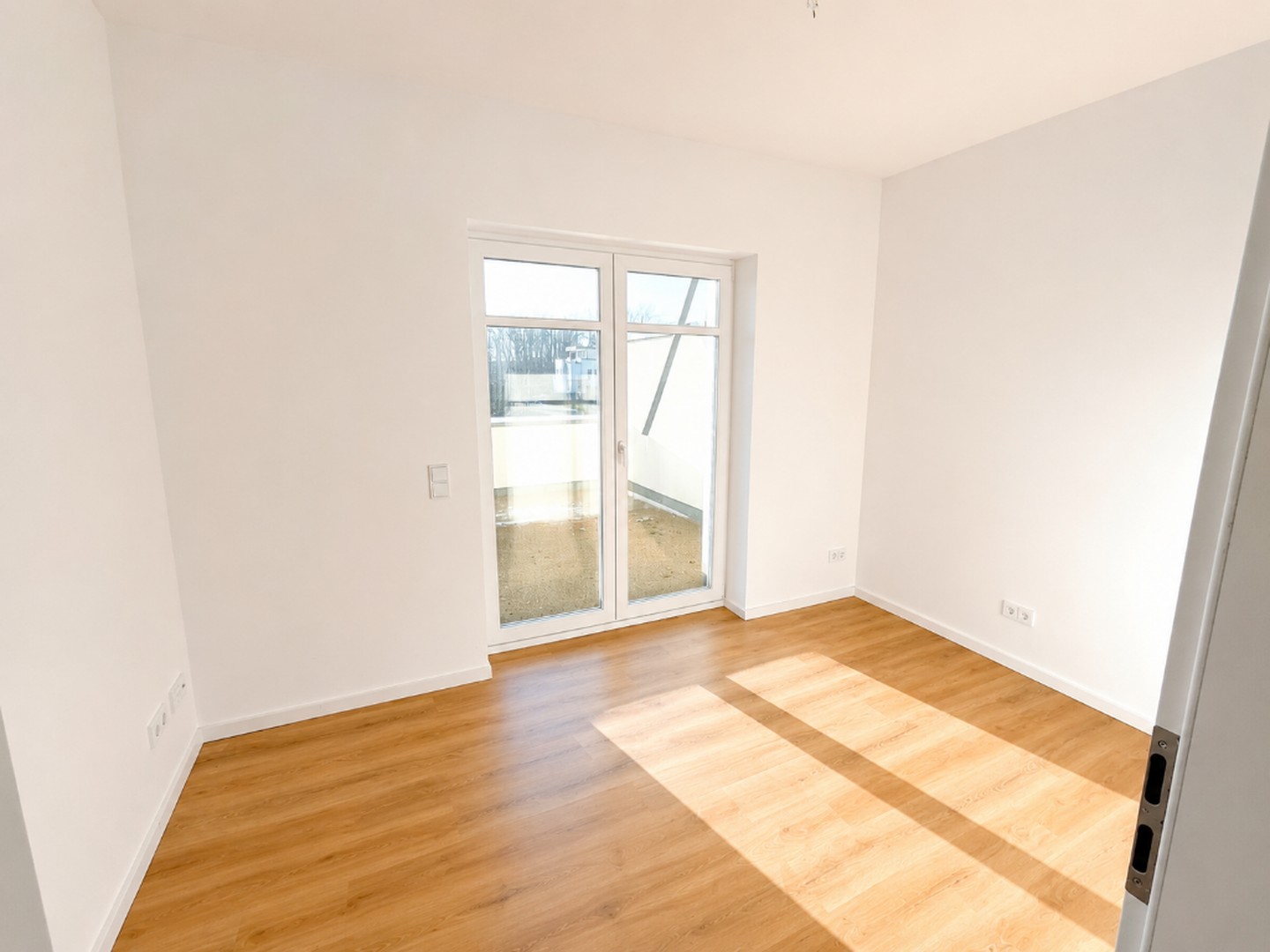 3 Zimmer Oberwohnung mit Balkon im Villen-Quartier – Brandenburg – Vorschaubild 4