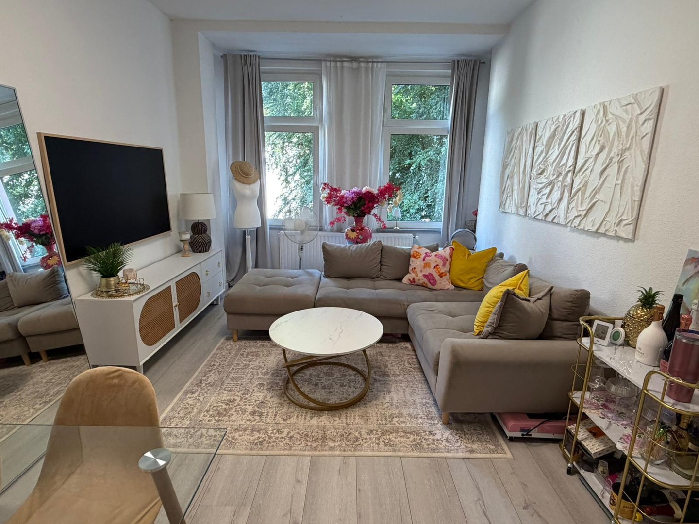 Renovierte Altbauwohnung, 2 Zi KüDB, Röhrenstraße in Düsseldorf – Düsseldorf – Vorschaubild 7