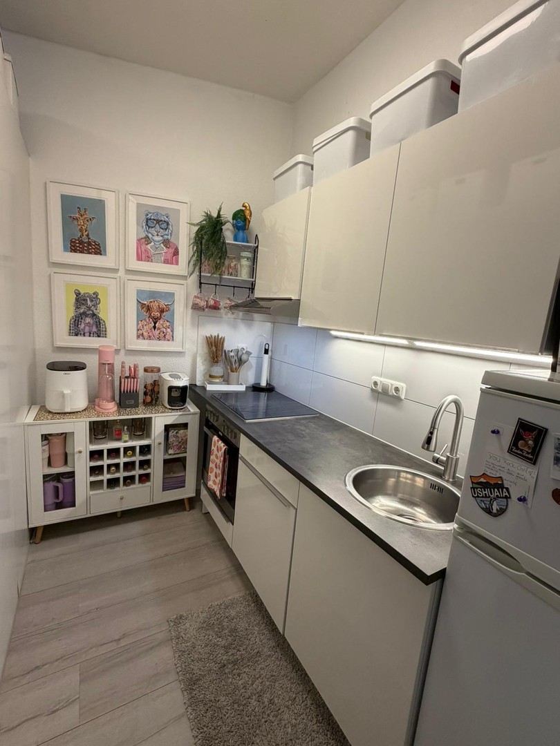 Renovierte Altbauwohnung, 2 Zi KüDB, Röhrenstraße in Düsseldorf – Düsseldorf – Vorschaubild 10