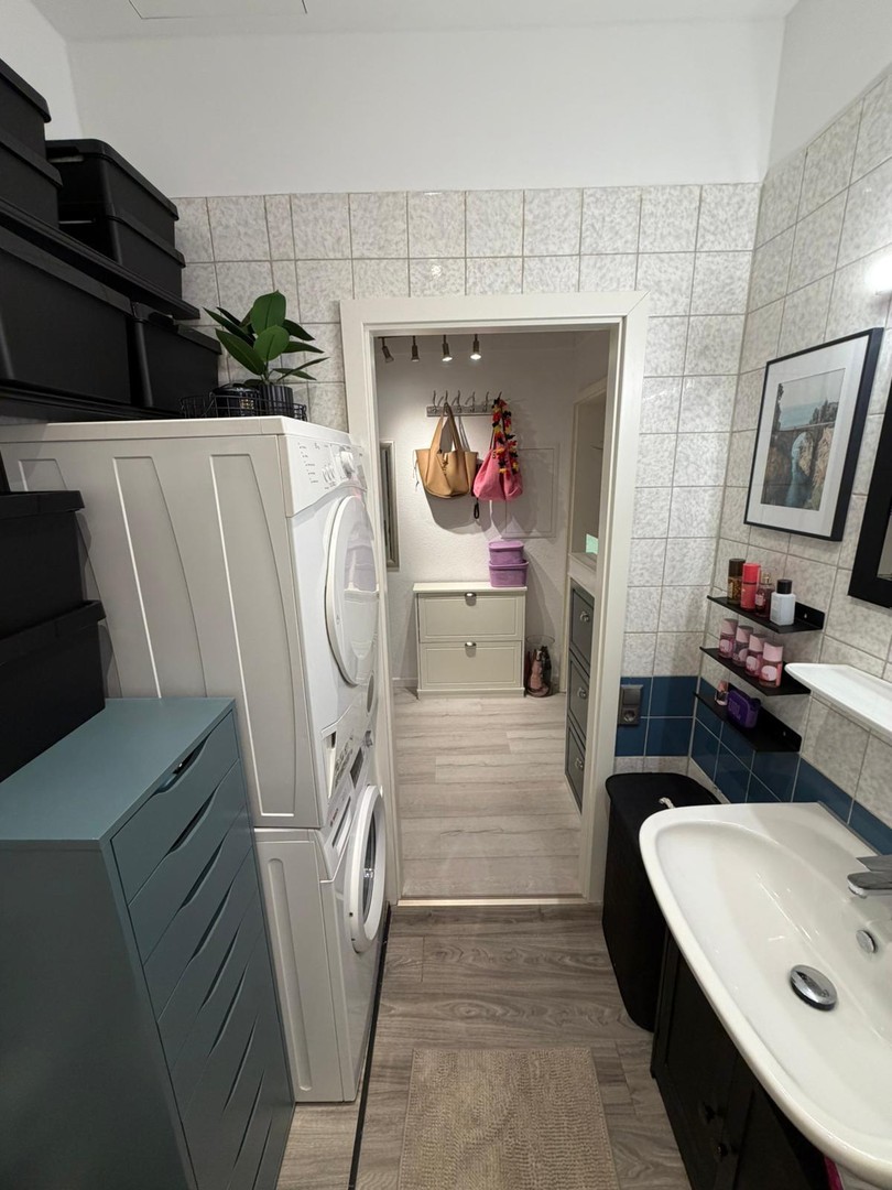 Renovierte Altbauwohnung, 2 Zi KüDB, Röhrenstraße in Düsseldorf – Düsseldorf – Vorschaubild 15