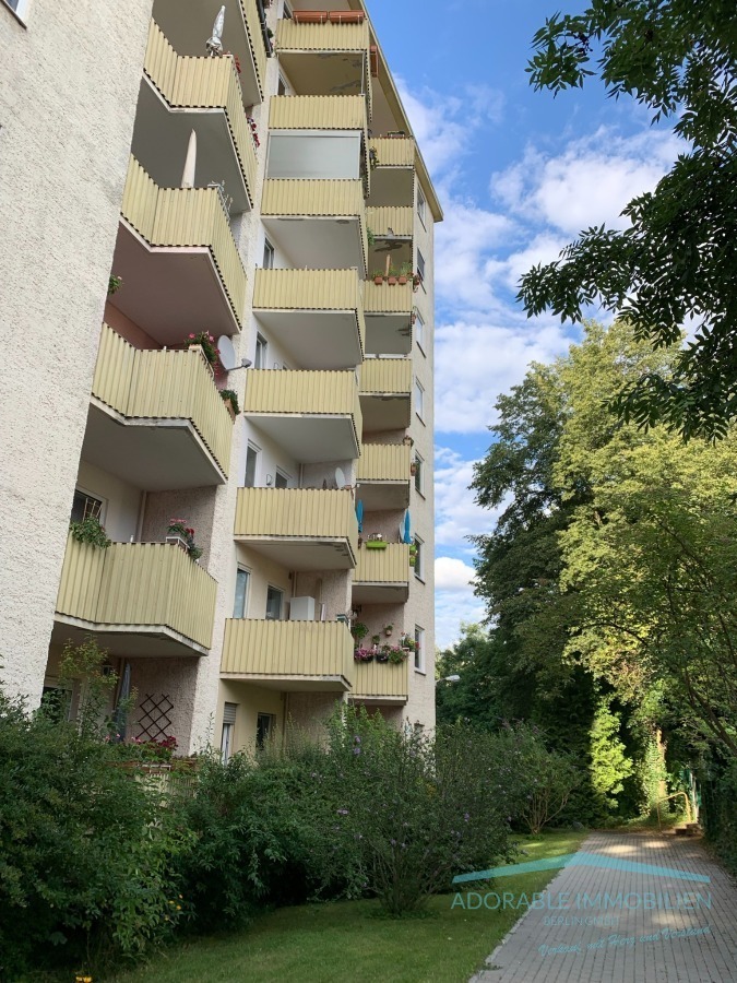 Kapitalanlage in Berlin-Mariendorf: Vermietete 3-Zimmer-Wohnung mit Balkon und Stellplatz – Berlin – Vorschaubild 3