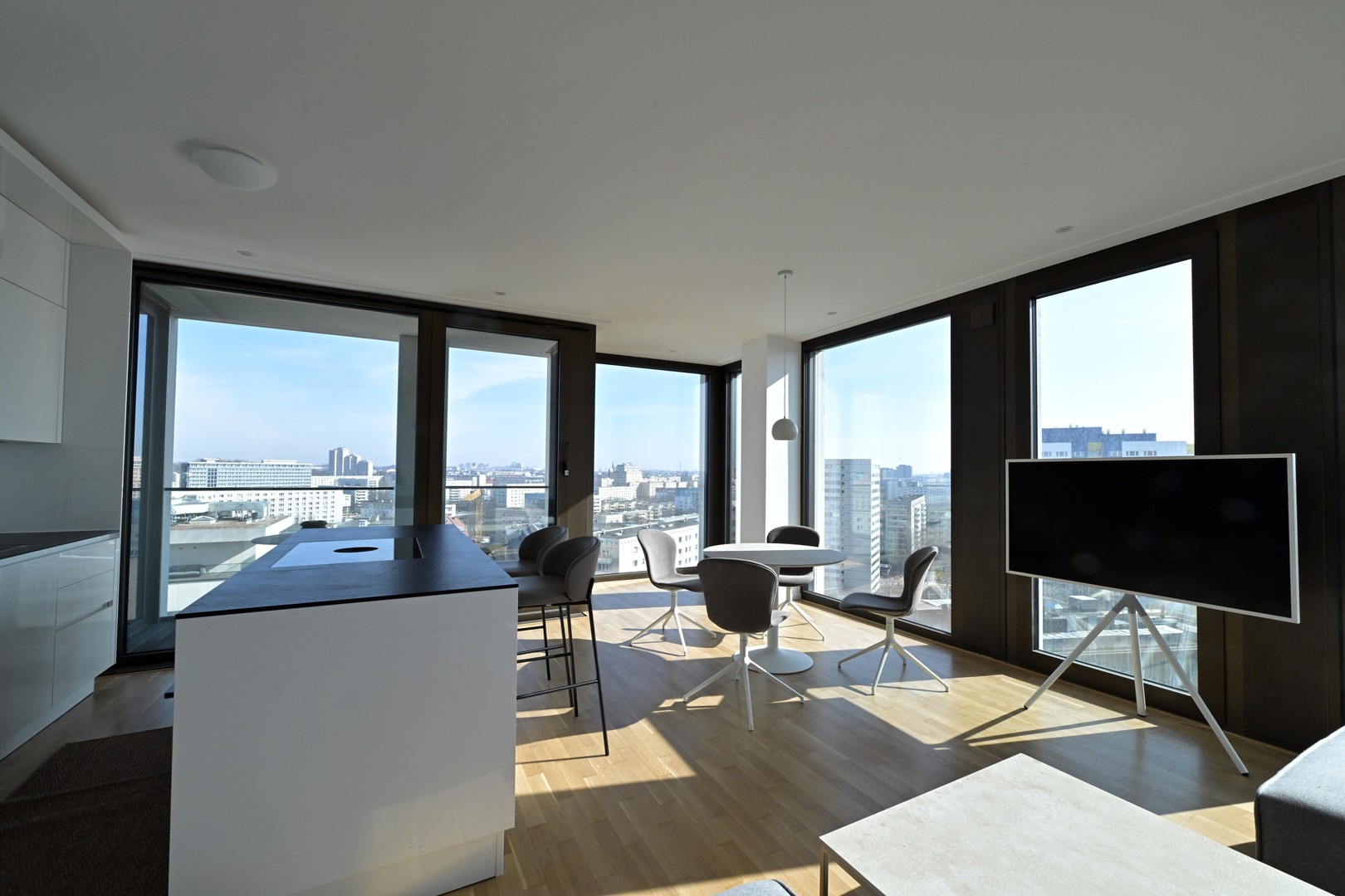 Grandaire Berlin, komplett eingerichtet mit Designermöbeln von Boconcept – Berlin Mitte – Vorschaubild 14