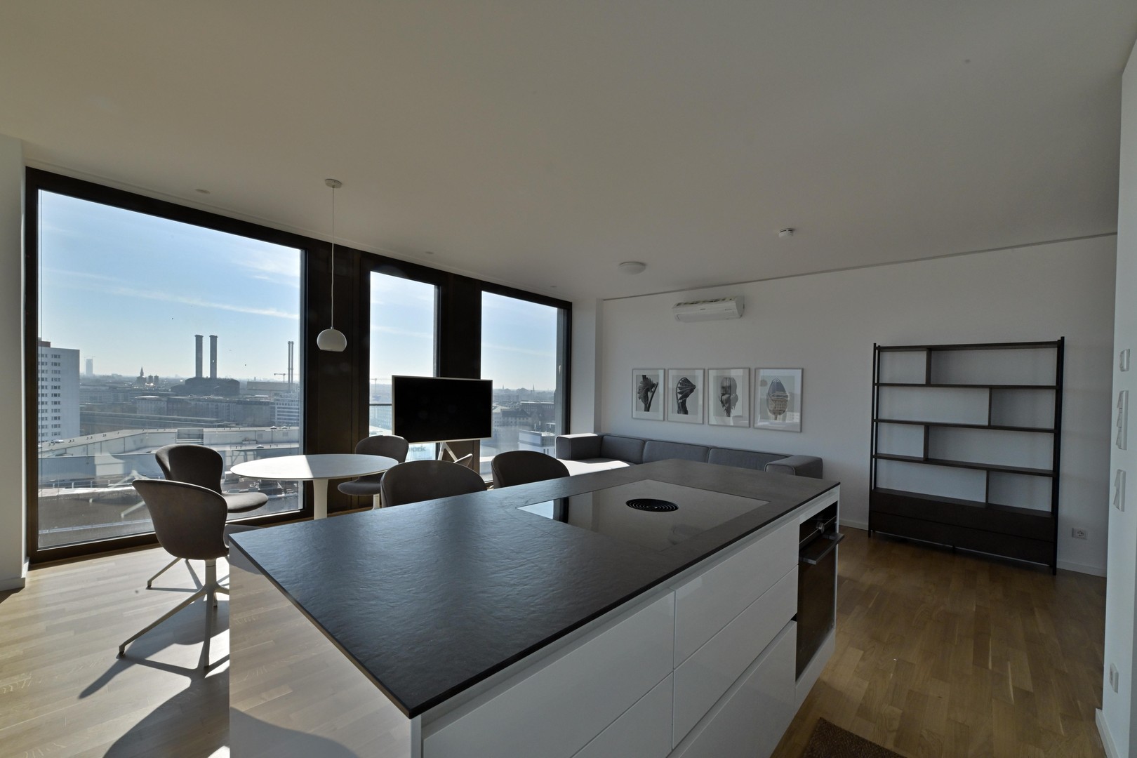 Grandaire Berlin, komplett eingerichtet mit Designermöbeln von Boconcept – Berlin Mitte – Vorschaubild 20