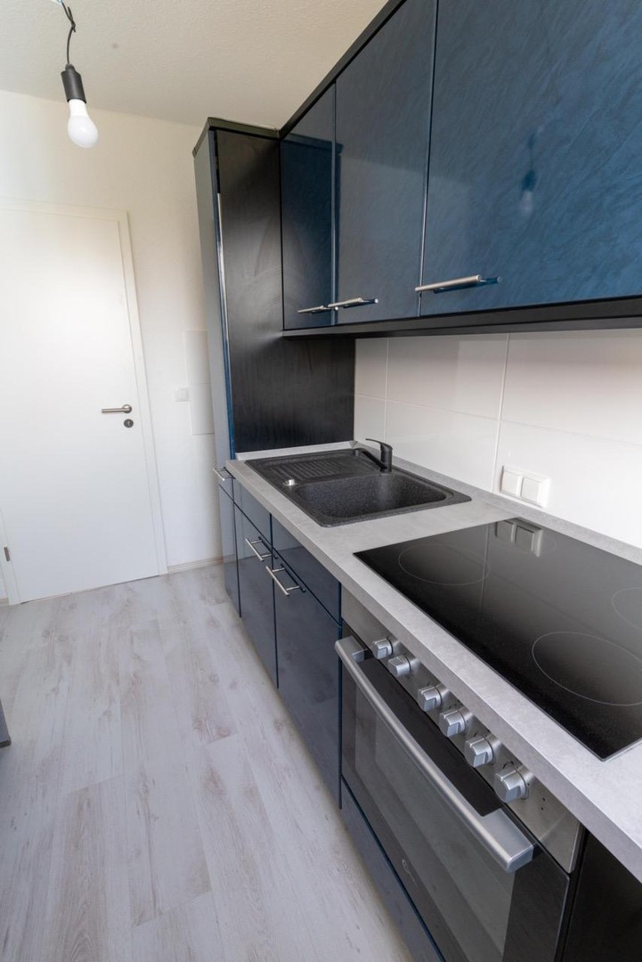 gepflegte 3-Zimmerwohnung mit Balkon, EBK und Stellplatz in Nienburg (Saale) – Nienburg (Saale) – Vorschaubild 10