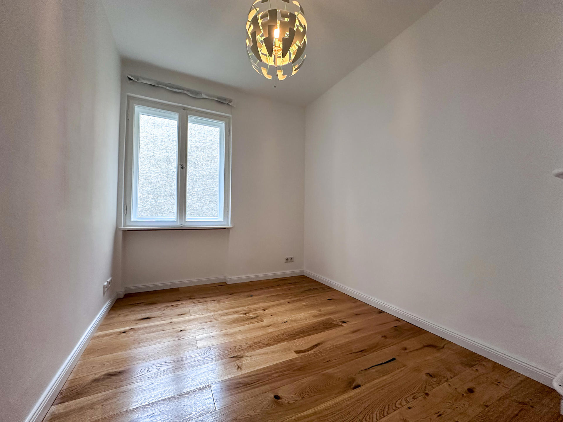 Freundliche 4-Zimmer-Wohnung zum Kauf in Berlin-Charlottenburg – Berlin – Vorschaubild 5