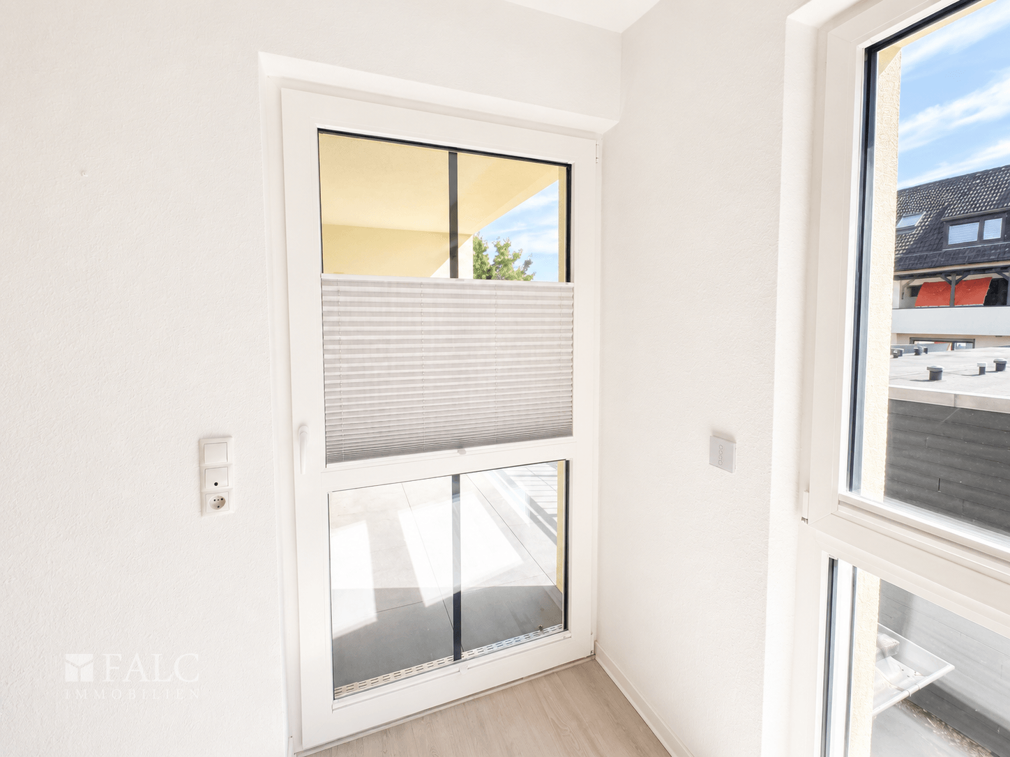 Barrierefrei wohnen mit Sicherheit - Moderne 2 Zimmerwohnung mit Aufzug, Balkon und Pflegeangebot – Bremerhaven – Vorschaubild 11