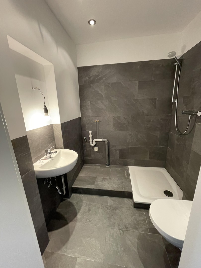 Altbau Charme mit moderner Technik – Köln – Vorschaubild 9