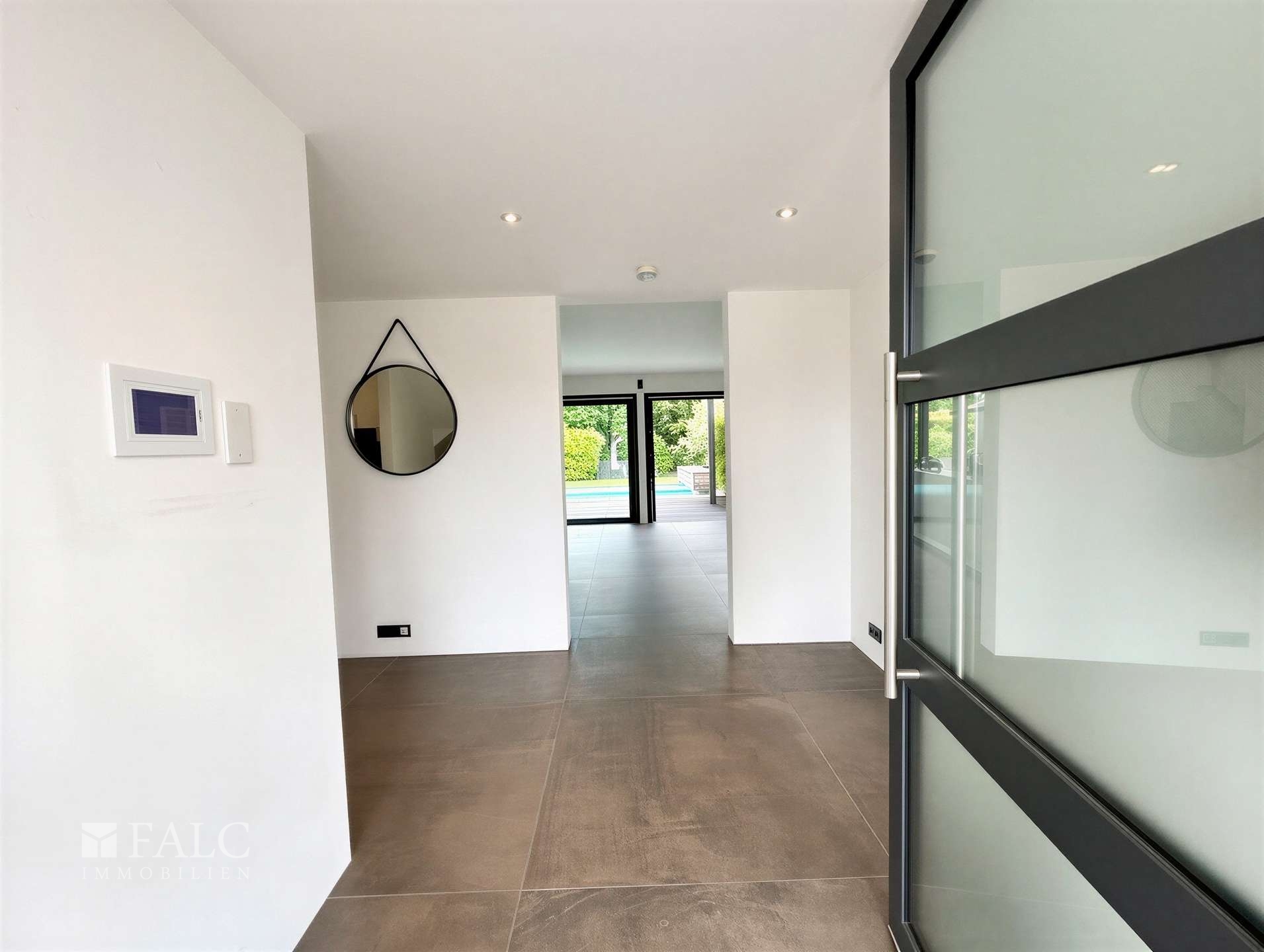 Luxus trifft Privatsphäre – Exklusive Villa mit Pool in begehrtester Lage von Worms – Worms – Vorschaubild 5