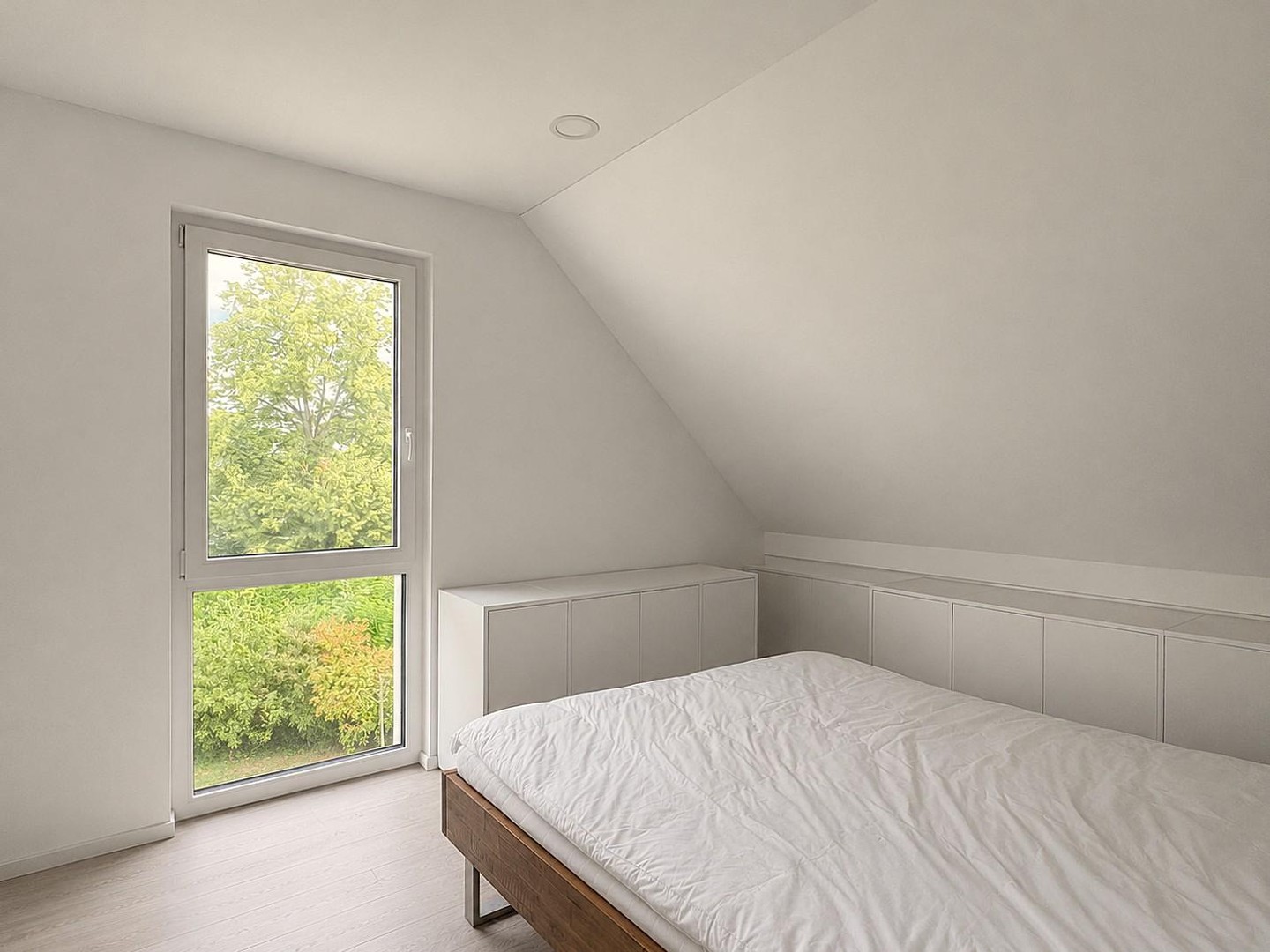 Moderne 4-Zimmer-Dachgeschosswohnung mit Loggia, TG-Stellplatz & Wallbox – Energieklasse A+ – Dietzenbach – Vorschaubild 10