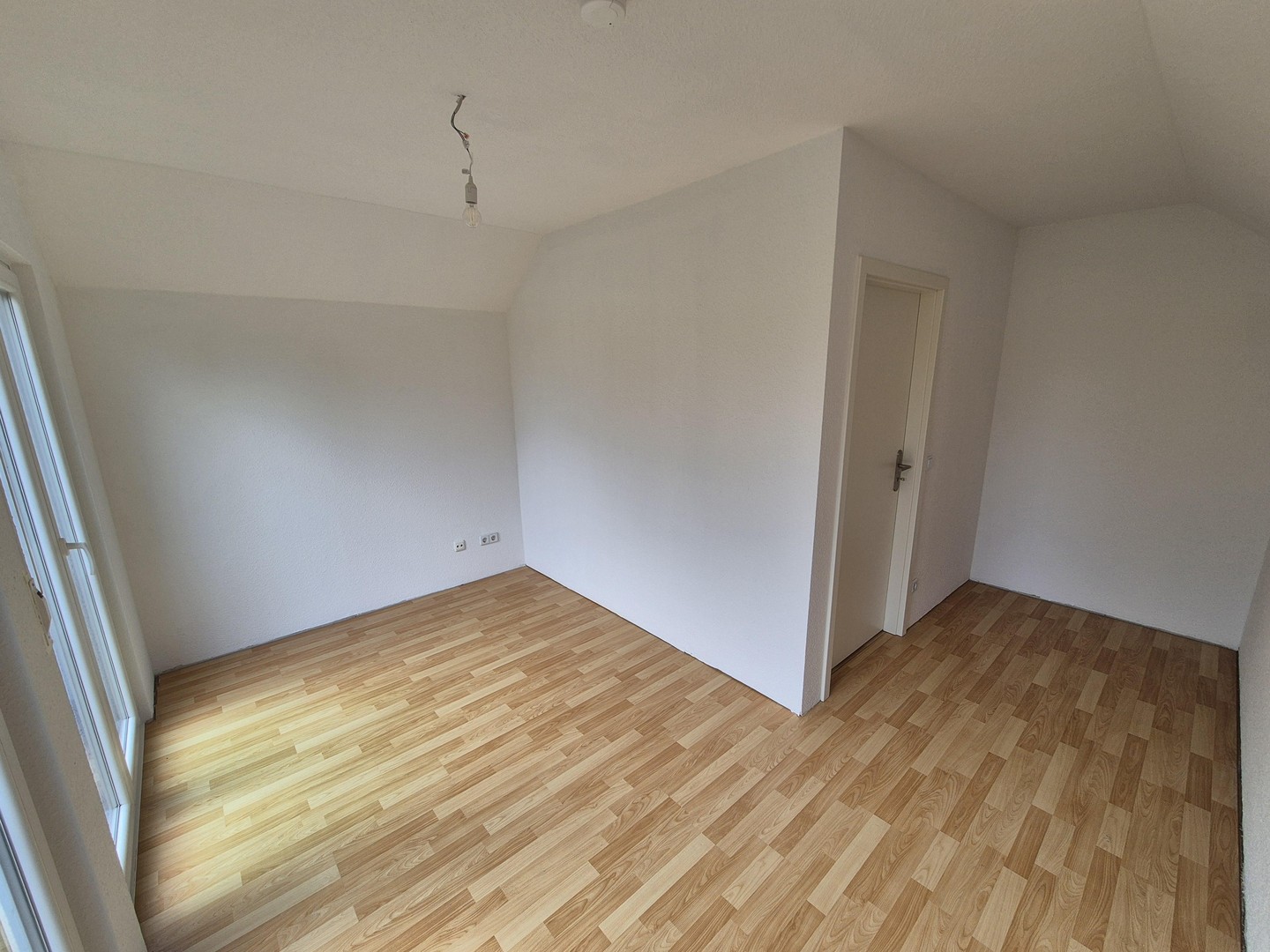 Renovierte 2-Zimmer Wohnung mit Küche – Bernau – Vorschaubild 10