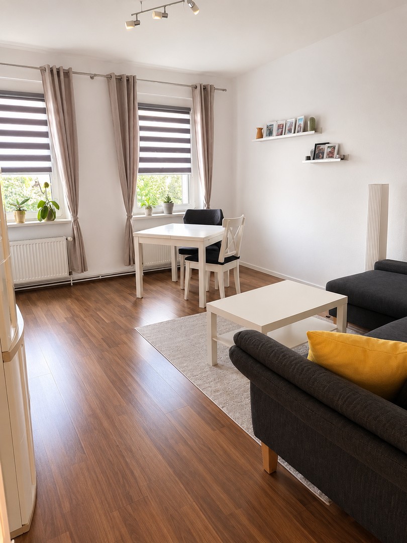Top-Lage! 3-Zimmer+EBK+privater Garten, Bahnhof in 6 Min. zu Fuß – Oranienburg – Vorschaubild 2