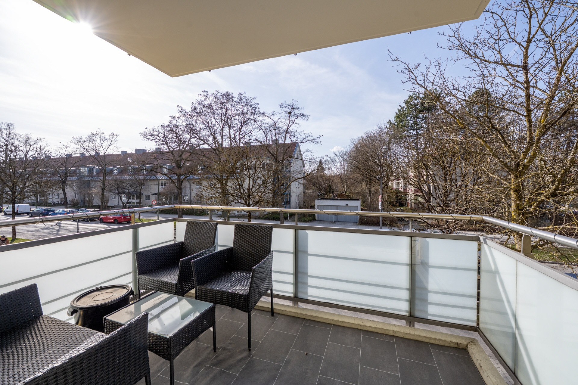 AIGNER - Berg am Laim: 3-Zimmer-Wohnung mit Modernisierungsoption – München – Vorschaubild 5