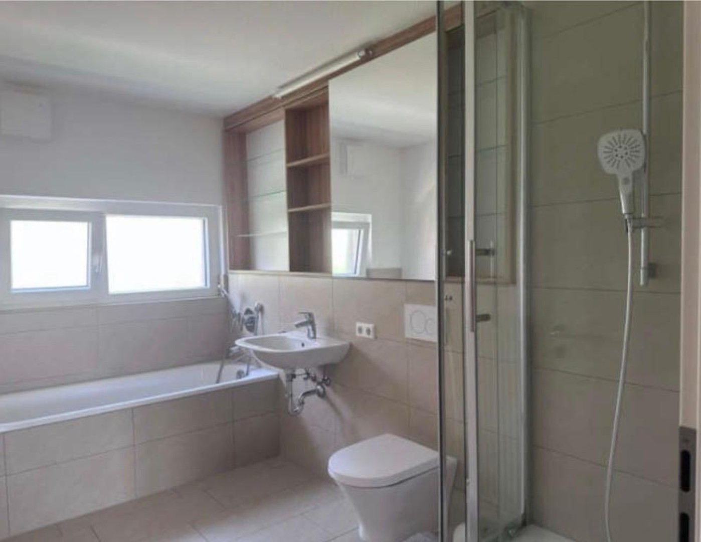 Familien-Traum in Flein, A+Energie - 2,5 Bad - 144qm - 5-Schlafzimmer - XXL-Terrasse - Spielstrasse – Flein – Vorschaubild 4