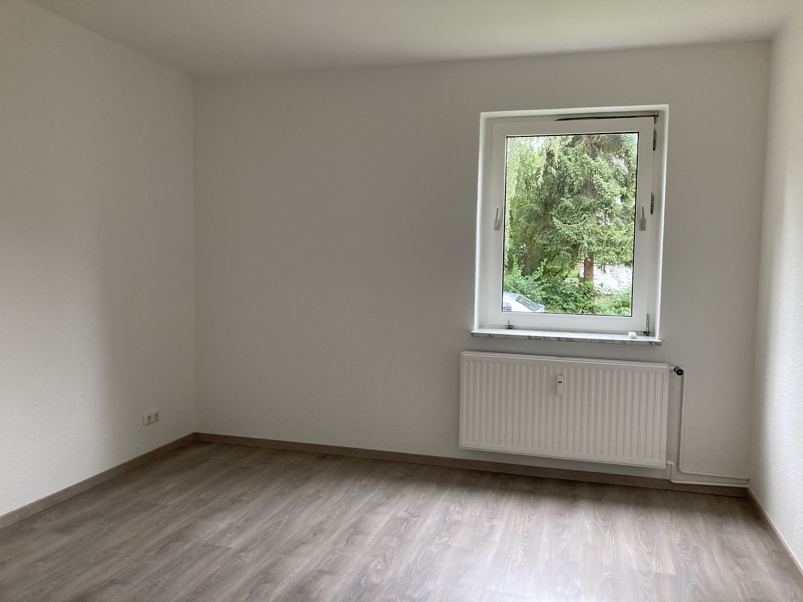 Gemütliche 3-zimmerwohnung in der Innenstadt (Musterbilder) – Salzgitter – Vorschaubild 2