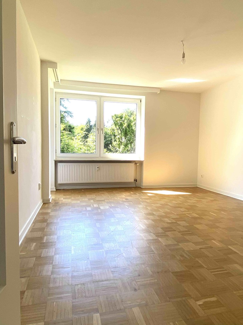 Lichtdurchflutete Wohnung mit großem Balkon und TG-Stellplatz – Hamburg – Vorschaubild 5