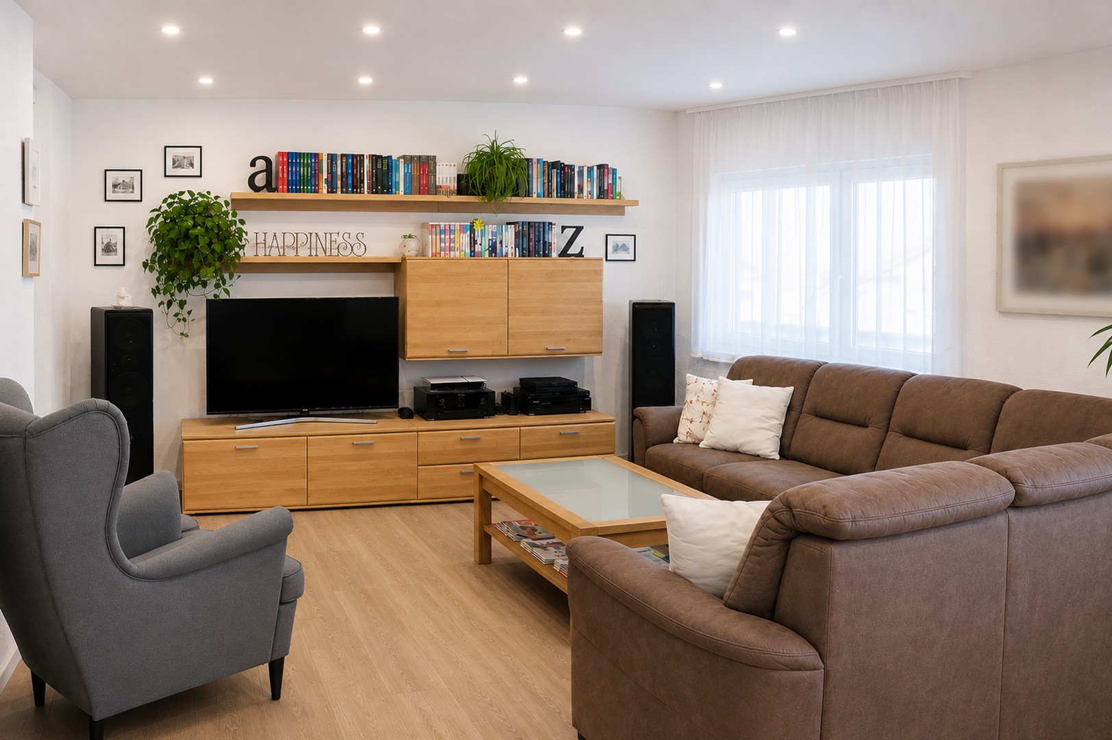 PROVISIONSFREI: Energetisch saniertes EFH-/ZFH-Haus mit Doppelgarage in ruhiger Sackgasse – Großbottwar – Vorschaubild 3