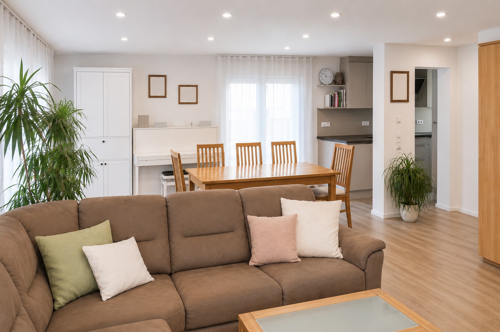 PROVISIONSFREI: Energetisch saniertes EFH-/ZFH-Haus mit Doppelgarage in ruhiger Sackgasse – Großbottwar – Vorschaubild 4