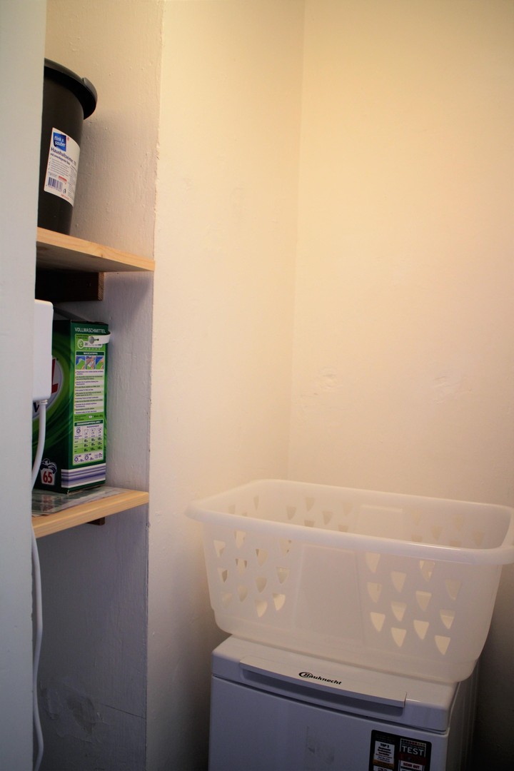 Kapitalanlage Holthausen: vermietete 3-Zi.-Wohnung, Faktor 22,7 von privat – Düsseldorf – Vorschaubild 27