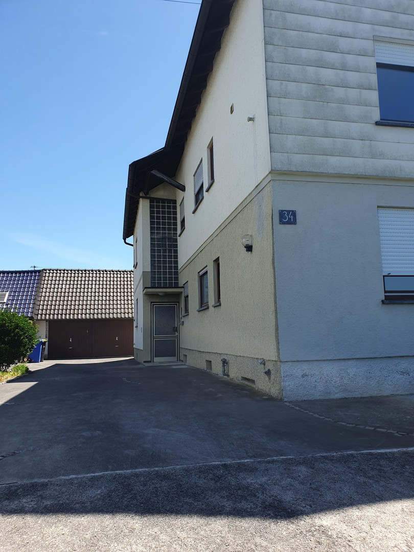 Großzügiges Zweifamilienhaus als Sanierungsobjekt Bj 1955 Erweiterung 1974 -provisionsfrei – Bad Wimpfen – Vorschaubild 2