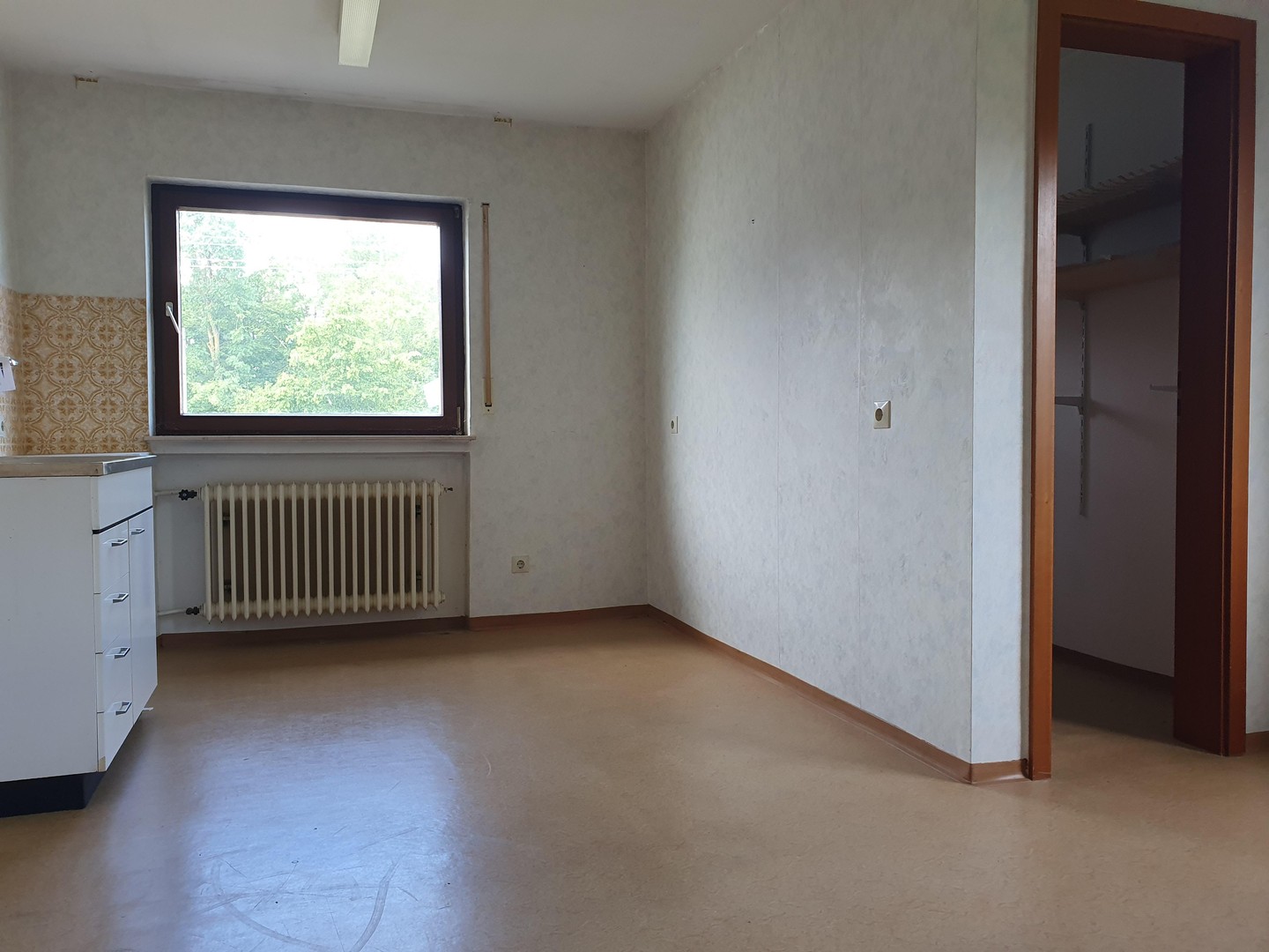Großzügiges Zweifamilienhaus als Sanierungsobjekt Bj 1955 Erweiterung 1974 -provisionsfrei – Bad Wimpfen – Vorschaubild 11