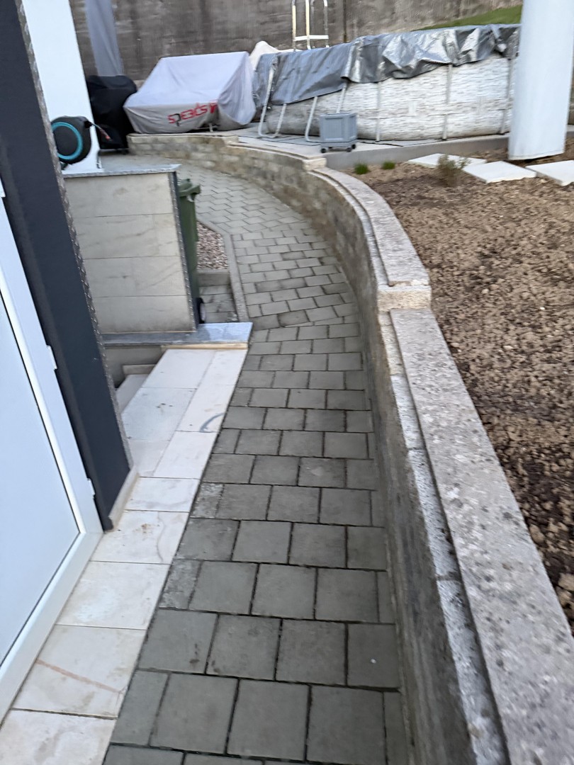 Modernisiertes Einfamilienhaus mit Photovoltaikanlage, Speicher und großem Grundstück – Starzach – Vorschaubild 6
