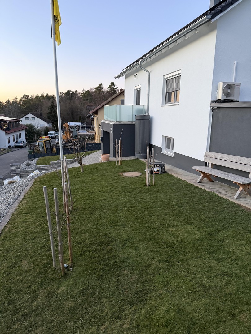 Modernisiertes Einfamilienhaus mit Photovoltaikanlage, Speicher und großem Grundstück – Starzach – Vorschaubild 8