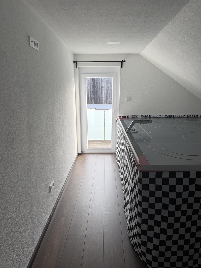 Modernisiertes Einfamilienhaus mit Photovoltaikanlage, Speicher und großem Grundstück – Starzach – Vorschaubild 16