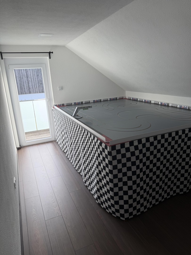 Modernisiertes Einfamilienhaus mit Photovoltaikanlage, Speicher und großem Grundstück – Starzach – Vorschaubild 21