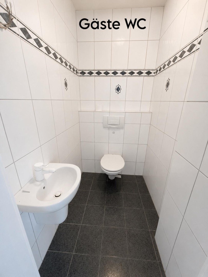 Eigentumswohnung mit Wintergarten, 2 Stellplätze, 1 gr. Garage, Garten in Bestlage Remscheid-Lennep – Remscheid-Lennep – Vorschaubild 21