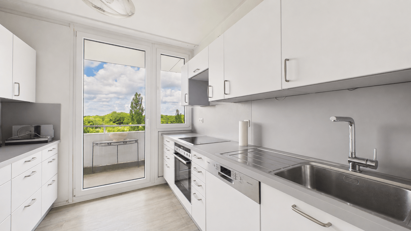 HEGERICH: 3-Zi.-Wohnung plus 1-Zi.-Appartement mit vielseitigen Nutzungsmöglichkeiten in Bogenhausen – München – Vorschaubild 8