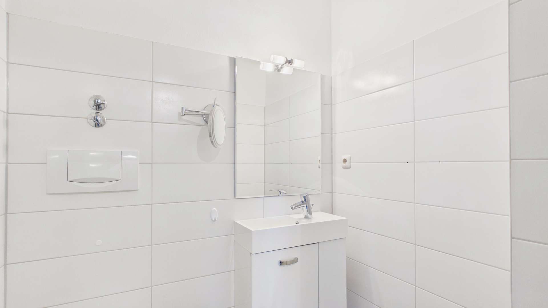 HEGERICH: 3-Zi.-Wohnung plus 1-Zi.-Appartement mit vielseitigen Nutzungsmöglichkeiten in Bogenhausen – München – Vorschaubild 11