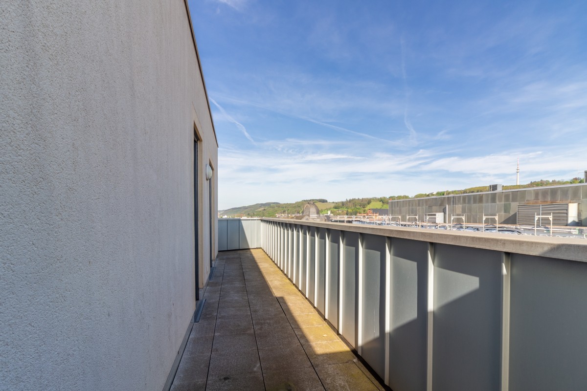 Blick über die Stadt- Altersgerechte helle Penthousewohnung an der Fußgängerzone – Trier – Vorschaubild 20
