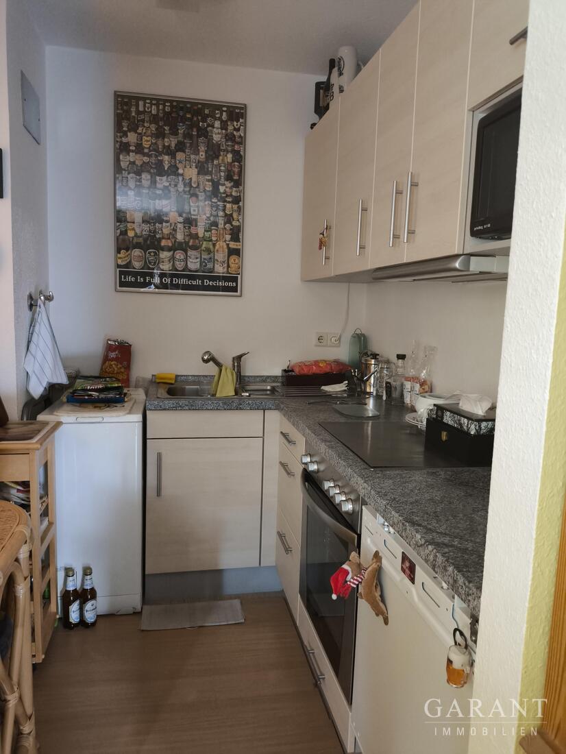 Über den Dächern der Stadt: Lichtdurchflutete 1 Zimmer-Wohnung mit Traum-Aussicht! – Stuttgart – Vorschaubild 3