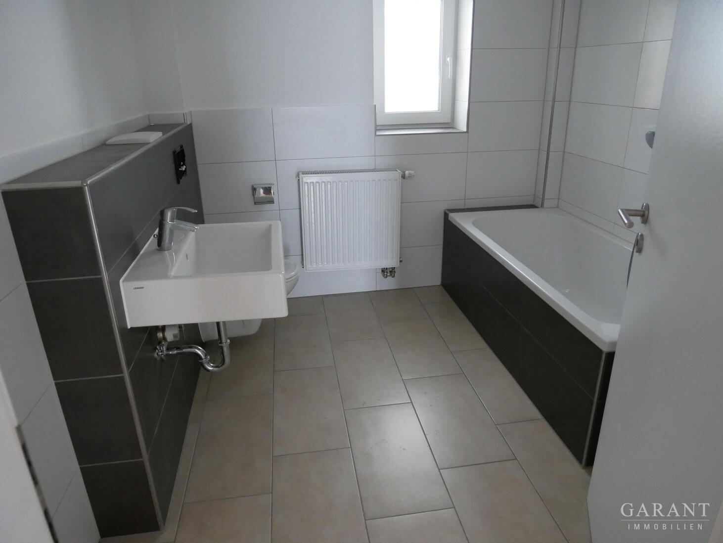 Mehrfamilienhaus als solide Kapitalanlage - 3 Wohneinheiten in gefragter Lage und top Rendite – Bondorf – Vorschaubild 3