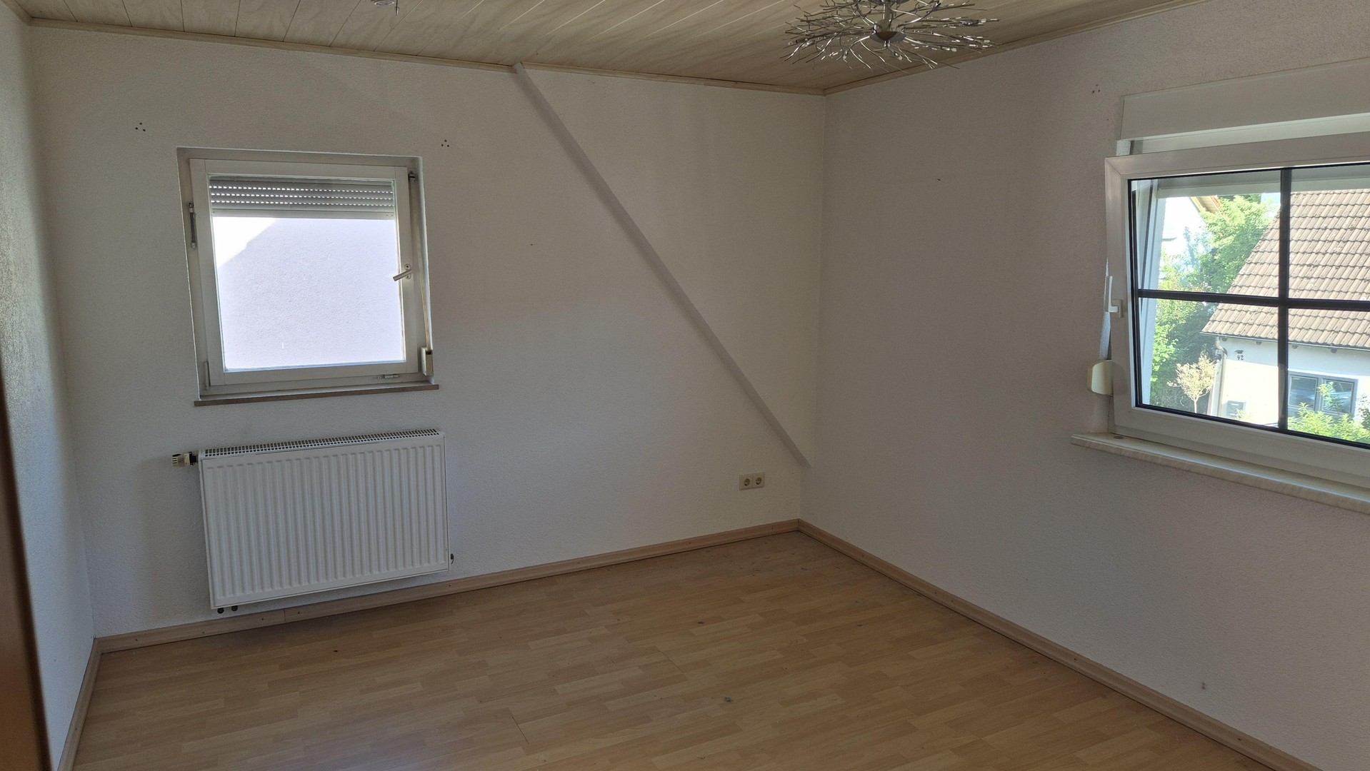 Provisionsfrei: Bezugsfertige 4,5-Zimmer-DHH mit Garten für kleine Familien und Paare – Aalen – Vorschaubild 9