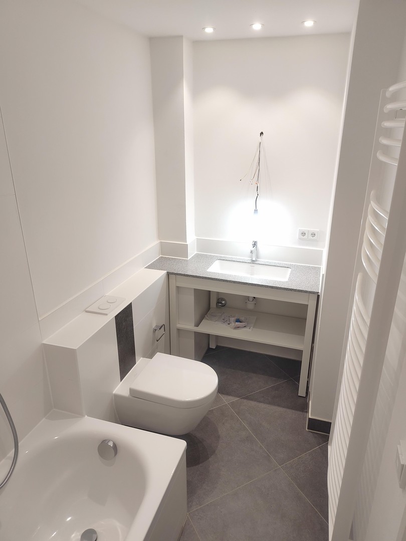 Top-Lage Lehel: sofort bezugsfreie 71 m2 Wohnung - frisch saniert mit offener Küche – München – Vorschaubild 11