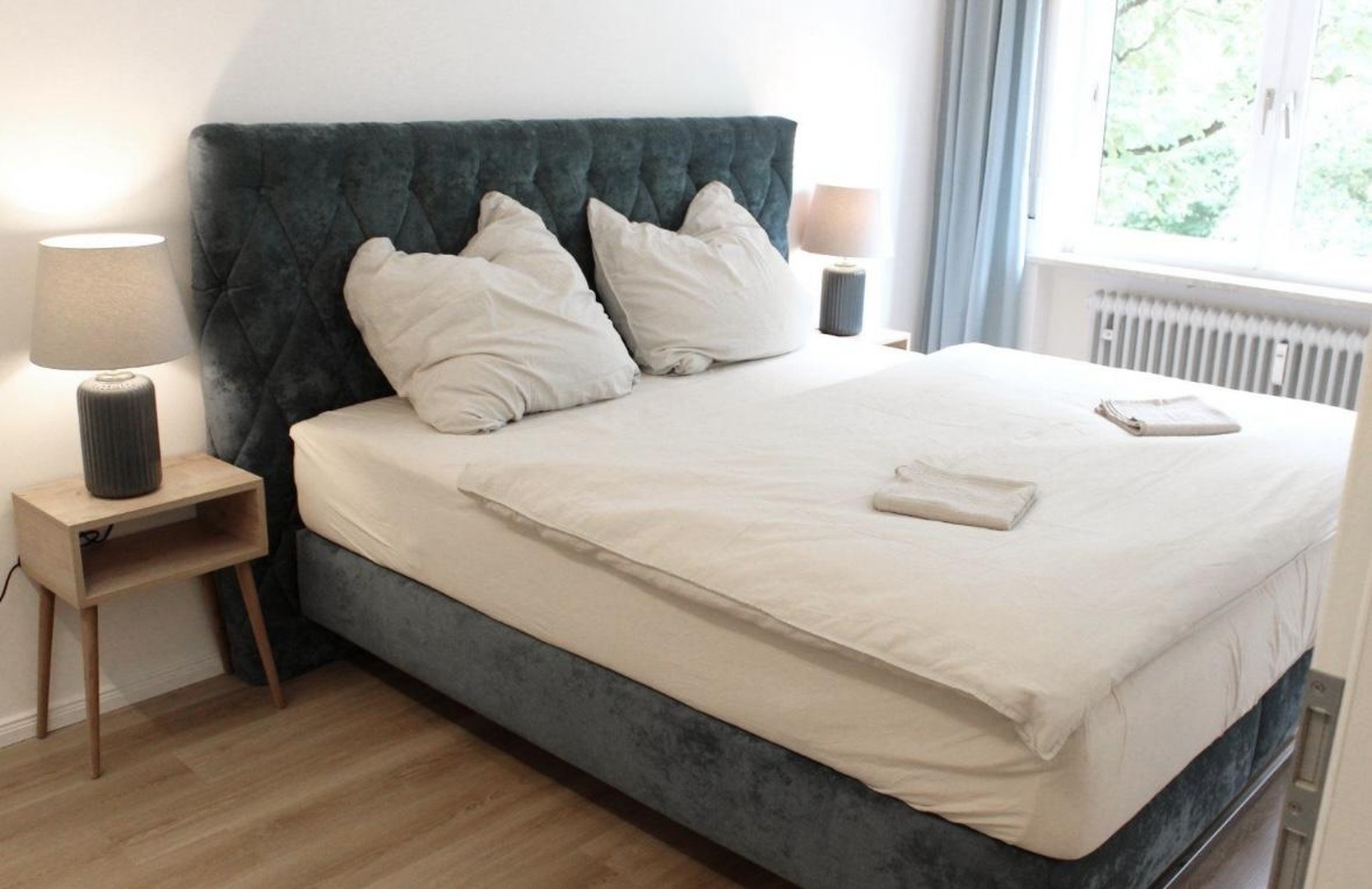 Helle 2-Zimmer-Wohnung, ruhige Lage in Moosach, Balkon mit Blick ins Grüne, möbliert übernehmbar – München – Vorschaubild 12