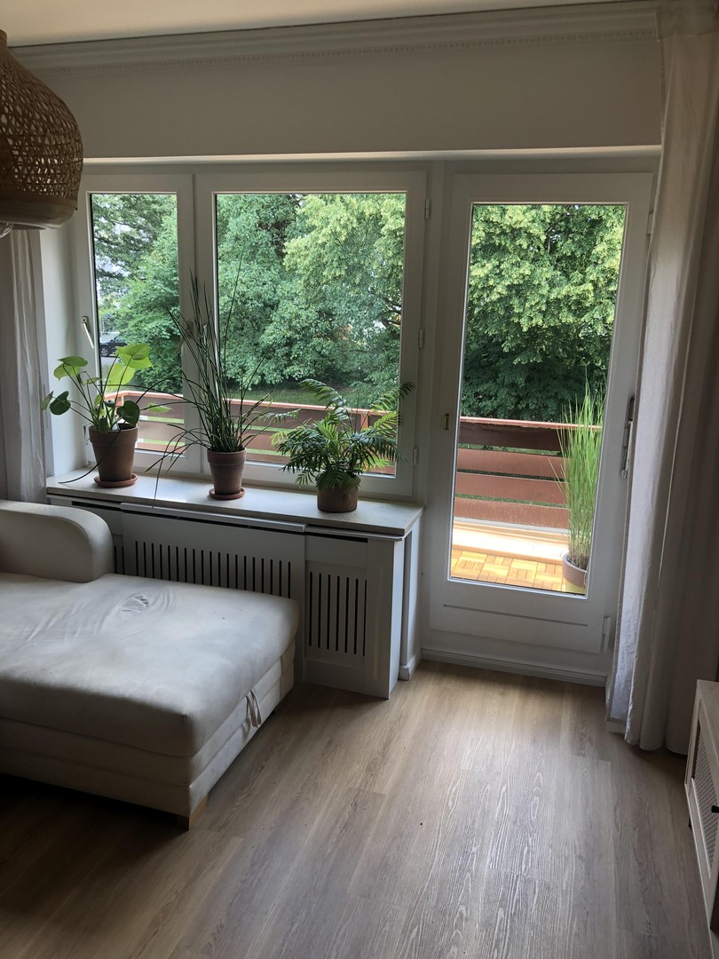 Helle 2-Zimmer-Wohnung, ruhige Lage in Moosach, Balkon mit Blick ins Grüne, möbliert übernehmbar – München – Vorschaubild 19