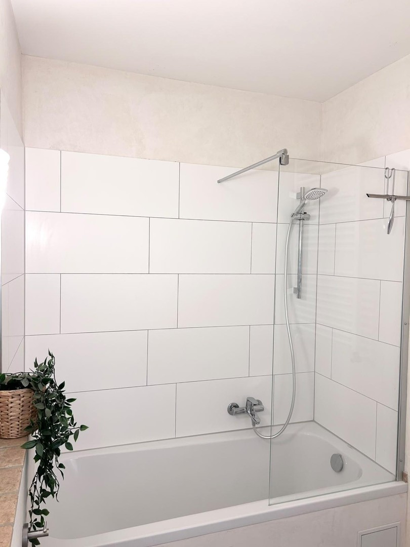 Helle 2-Zimmer-Wohnung, ruhige Lage in Moosach, Balkon mit Blick ins Grüne, möbliert übernehmbar – München – Vorschaubild 26