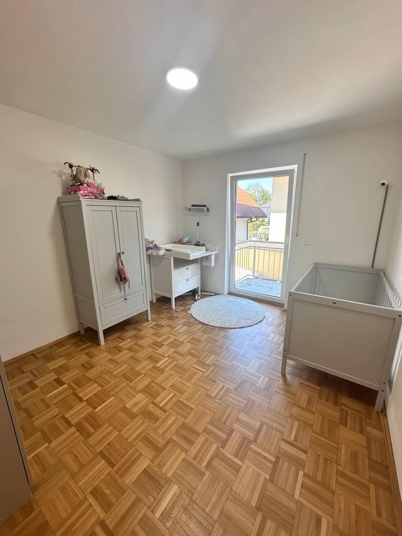 Raumwunder in Bestlage -Stillvolle DHH mit 7 Zimmern & TOP Energieeffizienz A+ – Attenkirchen – Vorschaubild 16