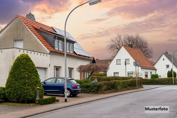 Doppelhaushälfte nebst Garage - Ihr neues Domizil!